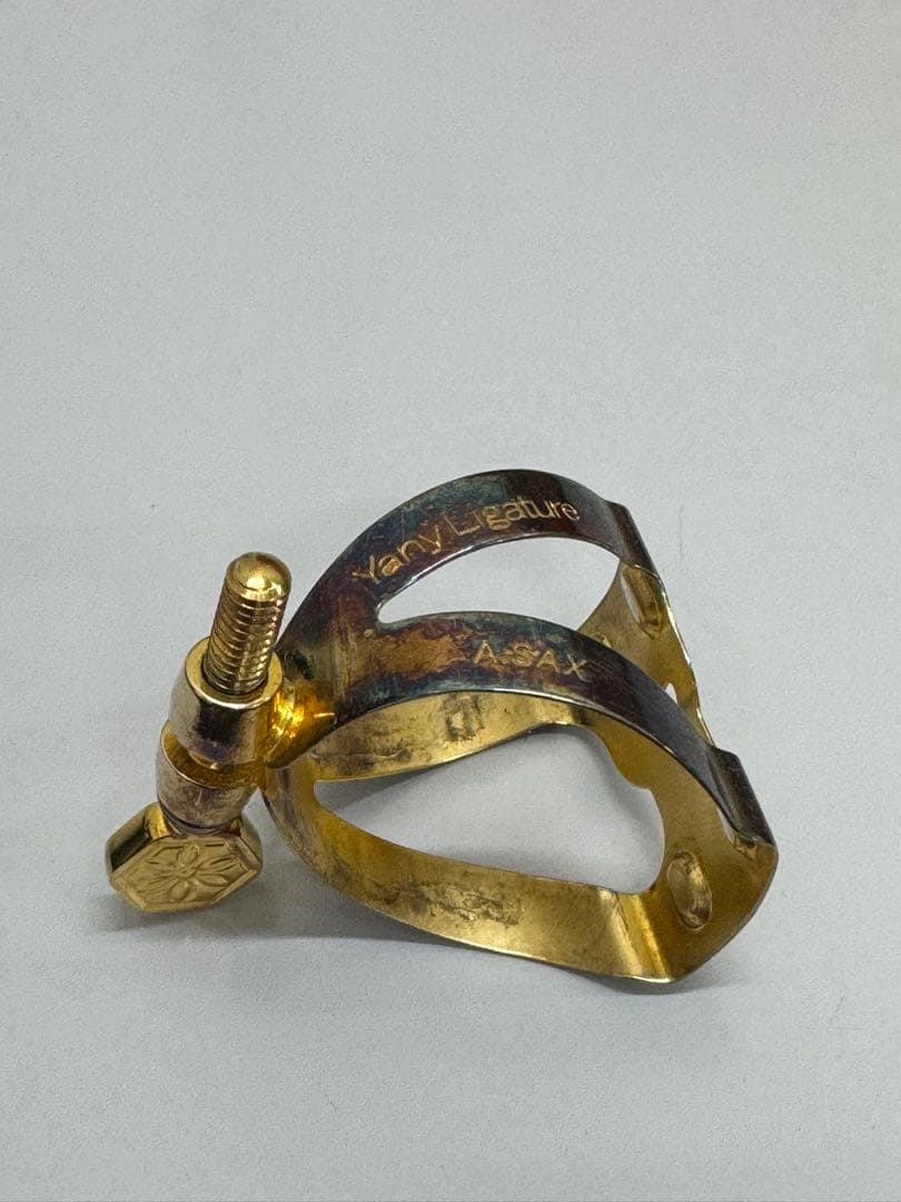 ヤナギサワ　やニーリガチャー　アルトサックス用　金メッキ　キャンプ付き