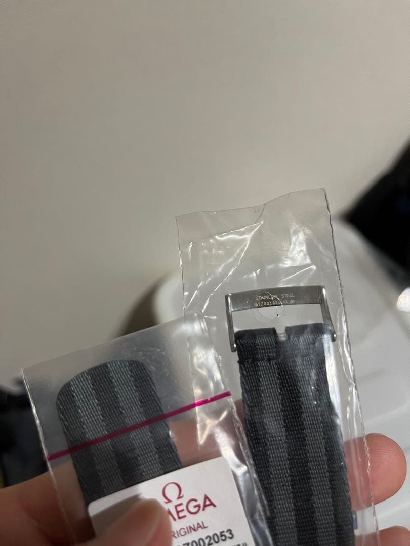 オメガ　ストラップ