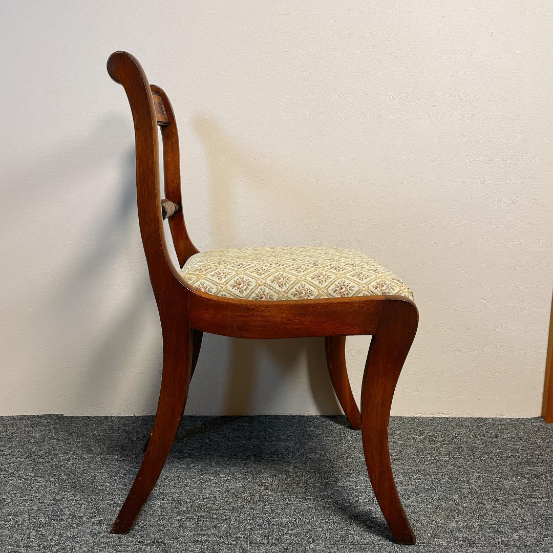 英国　アンティーク　ダイニングチェア 椅子 彫刻 ツイストレール マホガニー