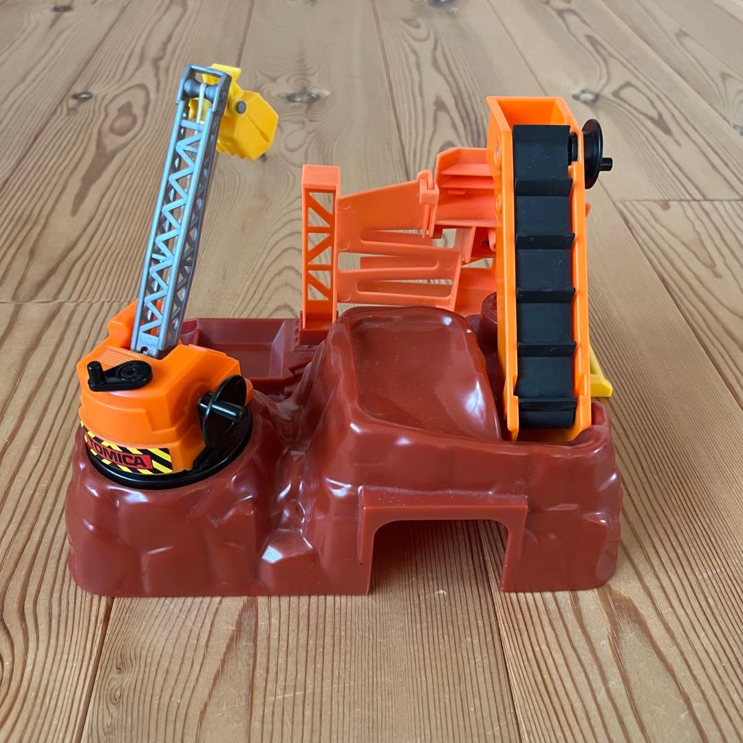 トミカ　トミカタウン　道路セット　ラジコン　フェリー　建設現場　信号機　トラック