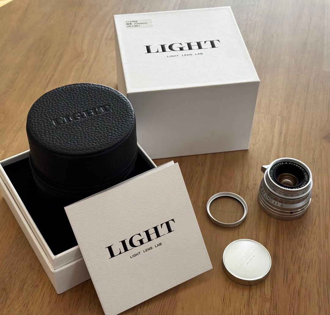 周八枚 Light Lens Lab 35mm f2.0 シルバー