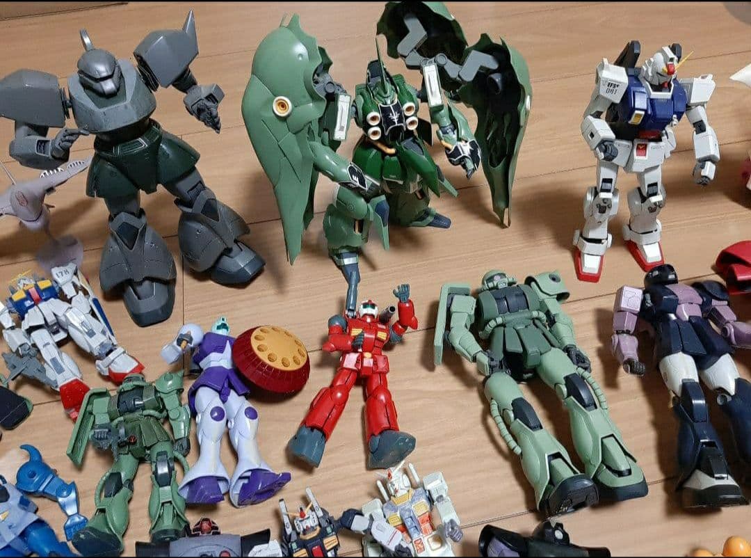 ガンプラ 武器　パーツ　ガンダム　まとめ売り　ジャンク