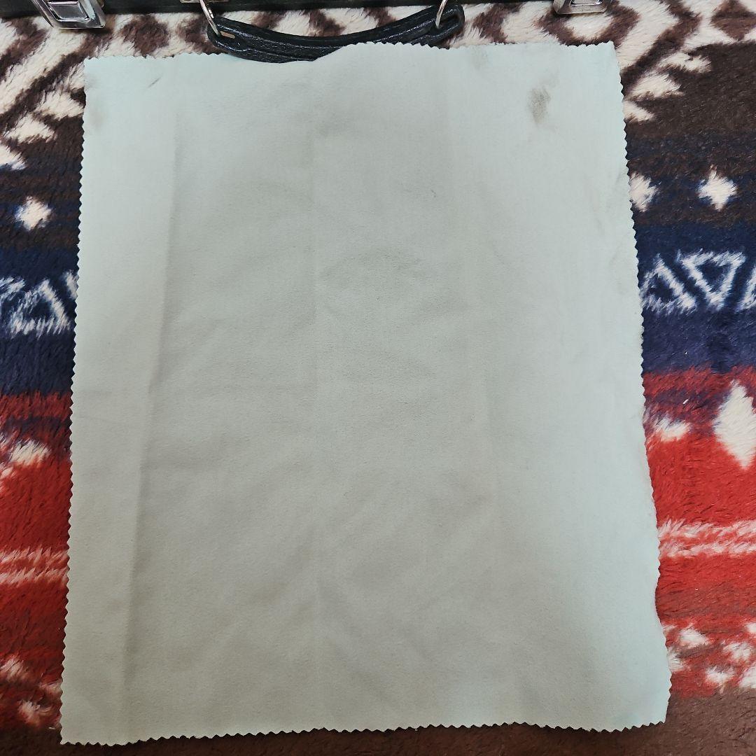 フルート本体 赤い装飾付き