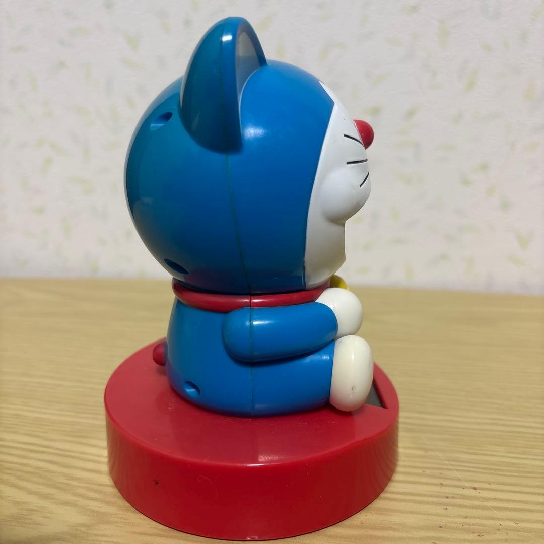 ドラえもん 福を呼ぶ招き猫 ソーラーフィギュア 青 黄色 猫型ロボット