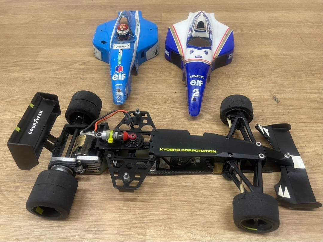 京商F1 電動ラジコンカー 1/10 ボディー2台付き