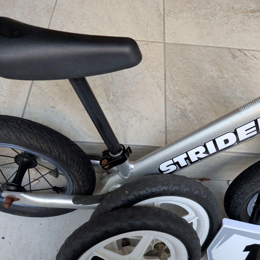 ストライダー プロ　軽量 シルバー　カスタム　タイヤ　予備タイヤ付き
