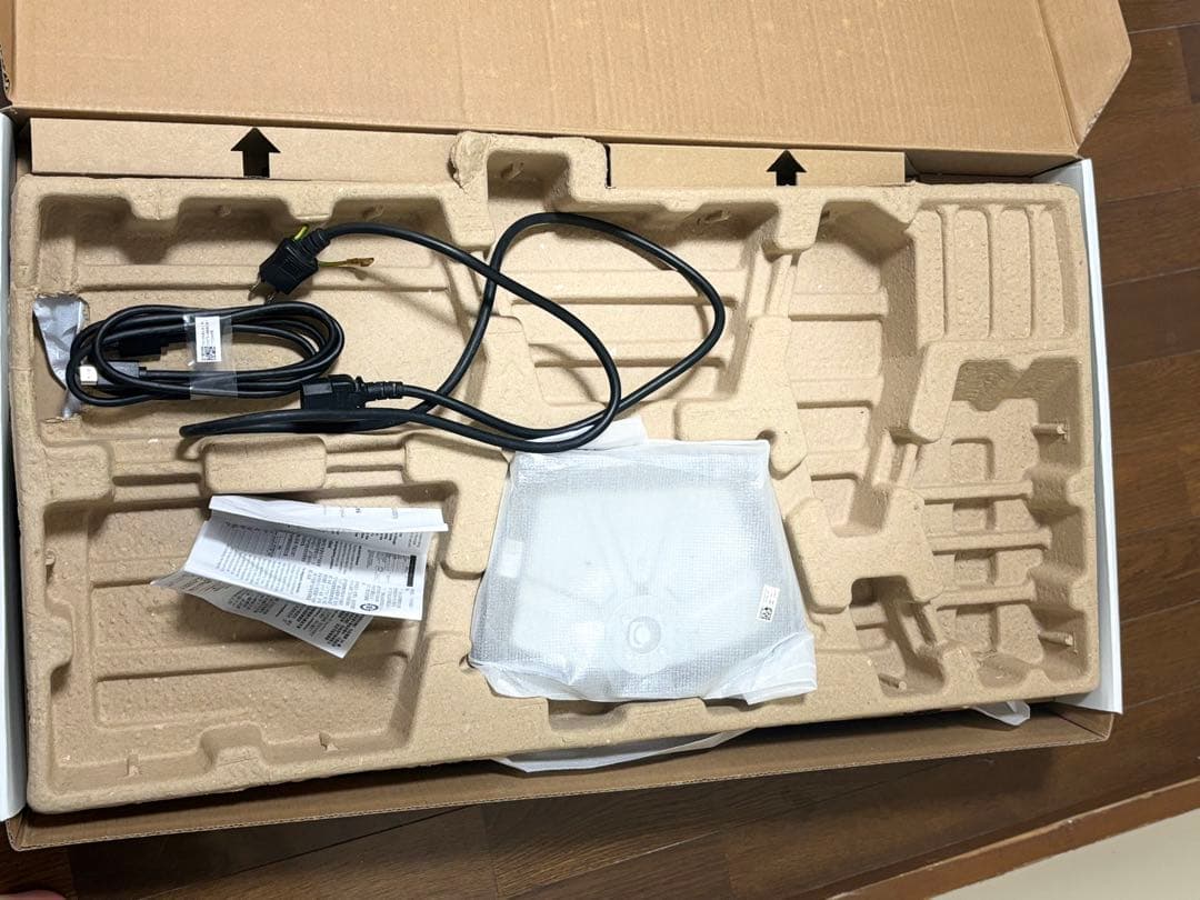 チ*ン様 【中古】DELL モニター S2721HS 縦横回転高さ調整可能