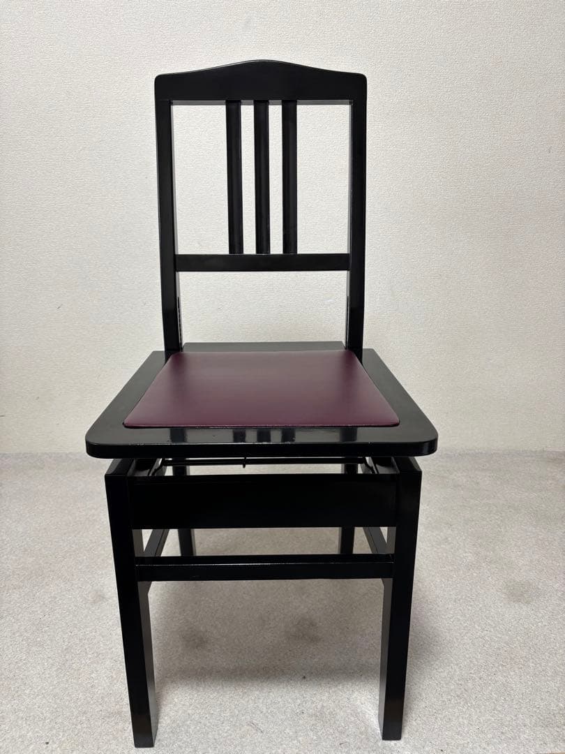 トムソンピアノ椅子