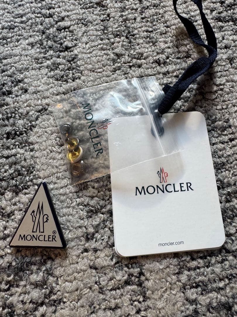 モンクレールダウンベストピンク２anni