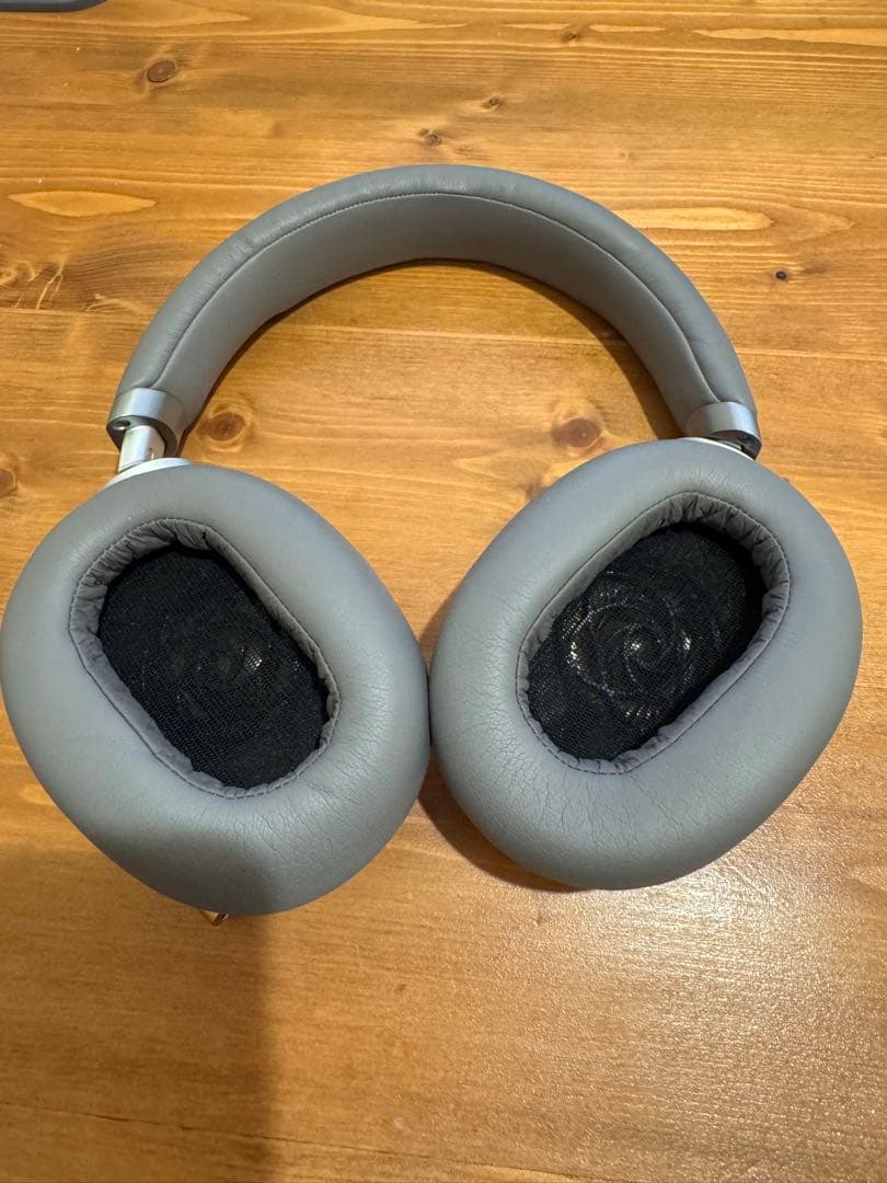 ソニー 有線ヘッドホン（MDR-1AM2）