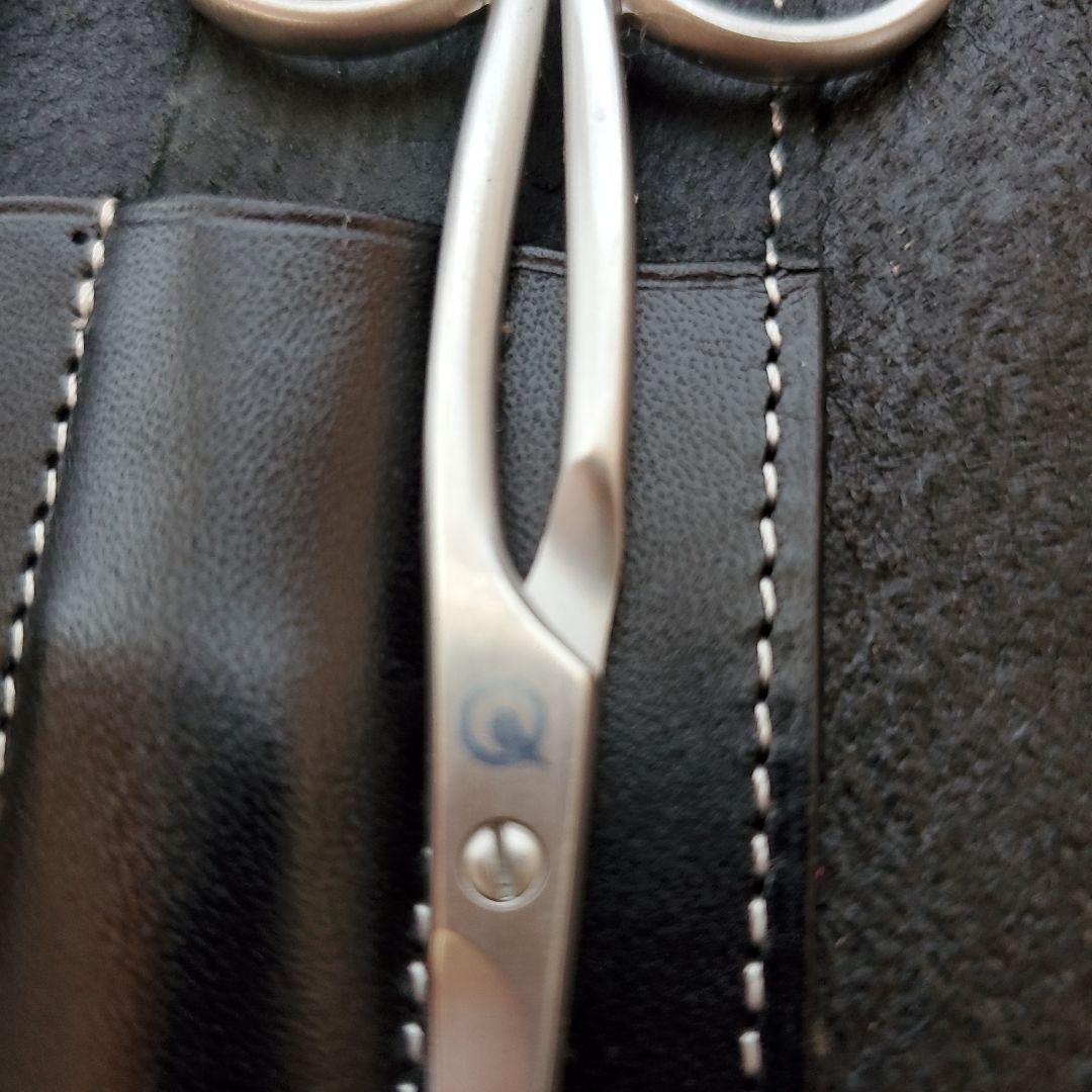 SUWADA 爪切り、ハサミ、ヤスリ、毛抜き、牛革ケース付き