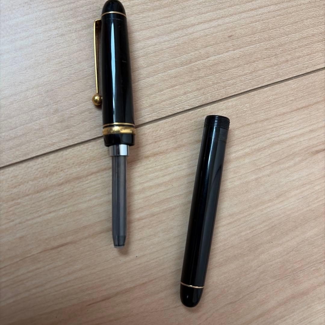 黒の式万年筆14Kペン先