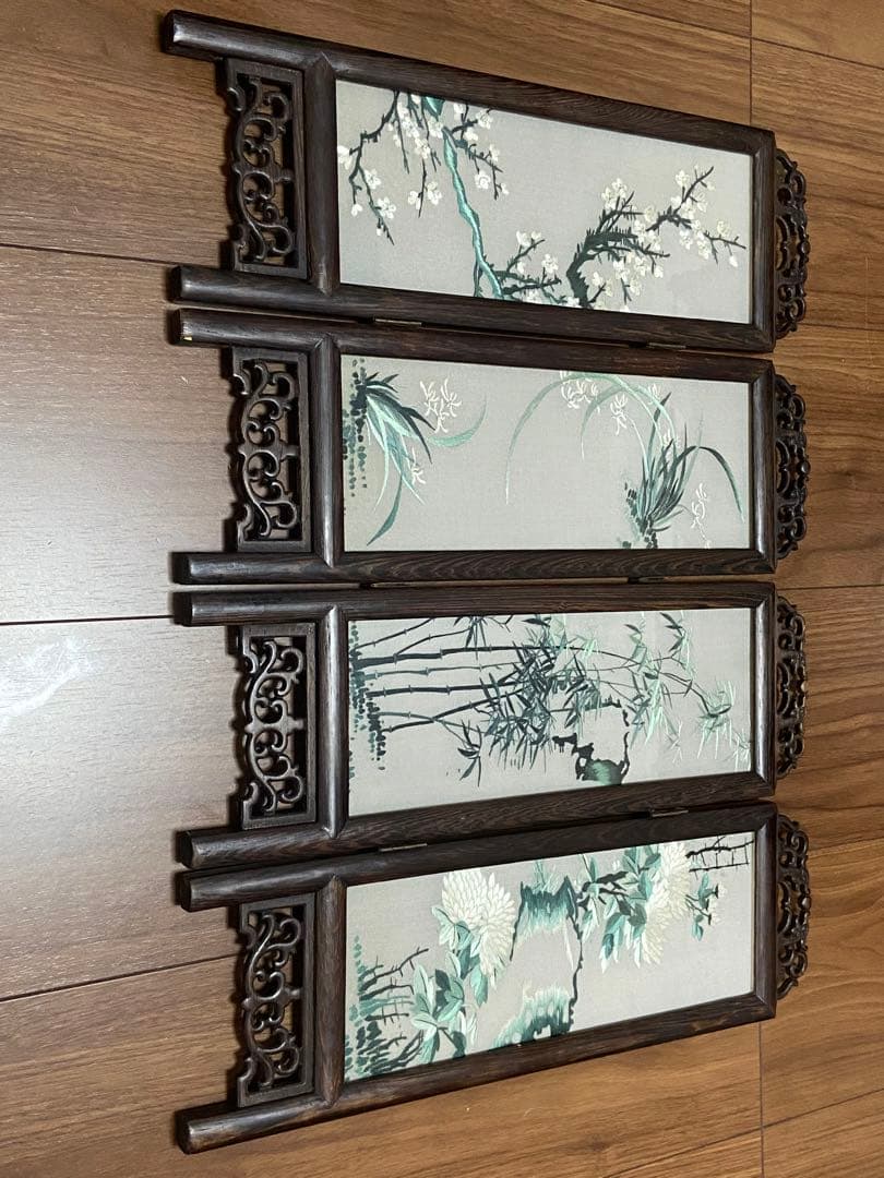 アジアンヴィンテージアンティーク　木製四つ折り屏風 植物絵画付き