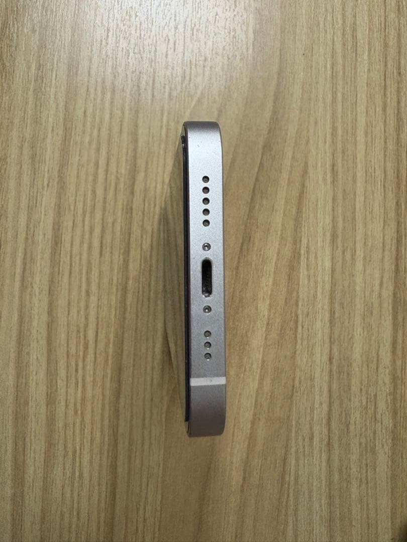 Apple iPhone 13 ホワイト 本体(値下げ交渉受付中)