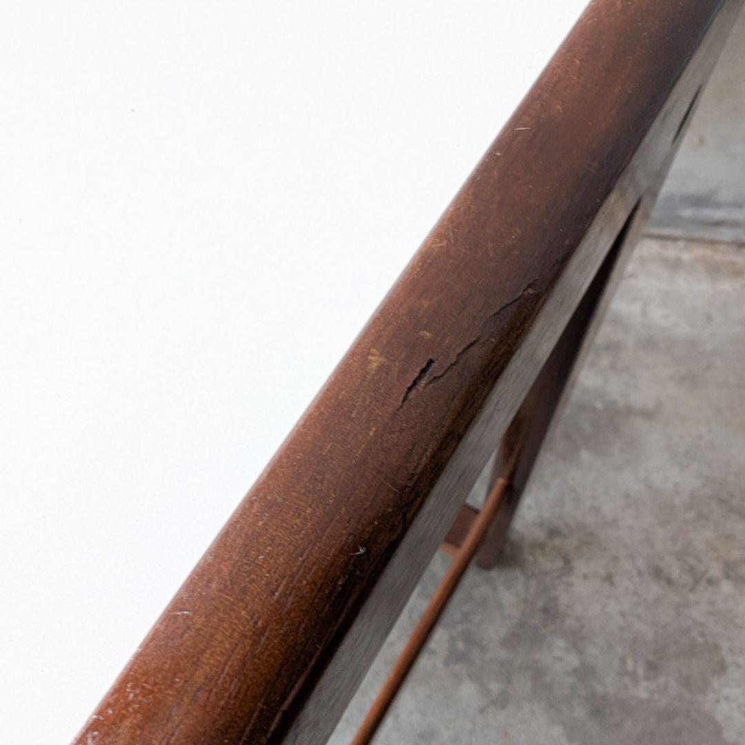 【古家具】カリモク 白い天板 ウォルナット色のカフェテーブルA　サイドテーブル