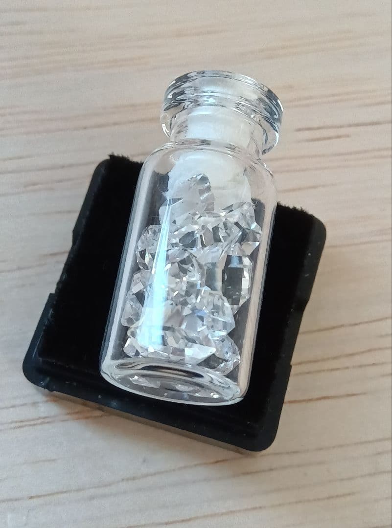 【レア】【希少】ベラクルスアメジスト　ハーキマーダイヤモンド　小瓶付き　美品