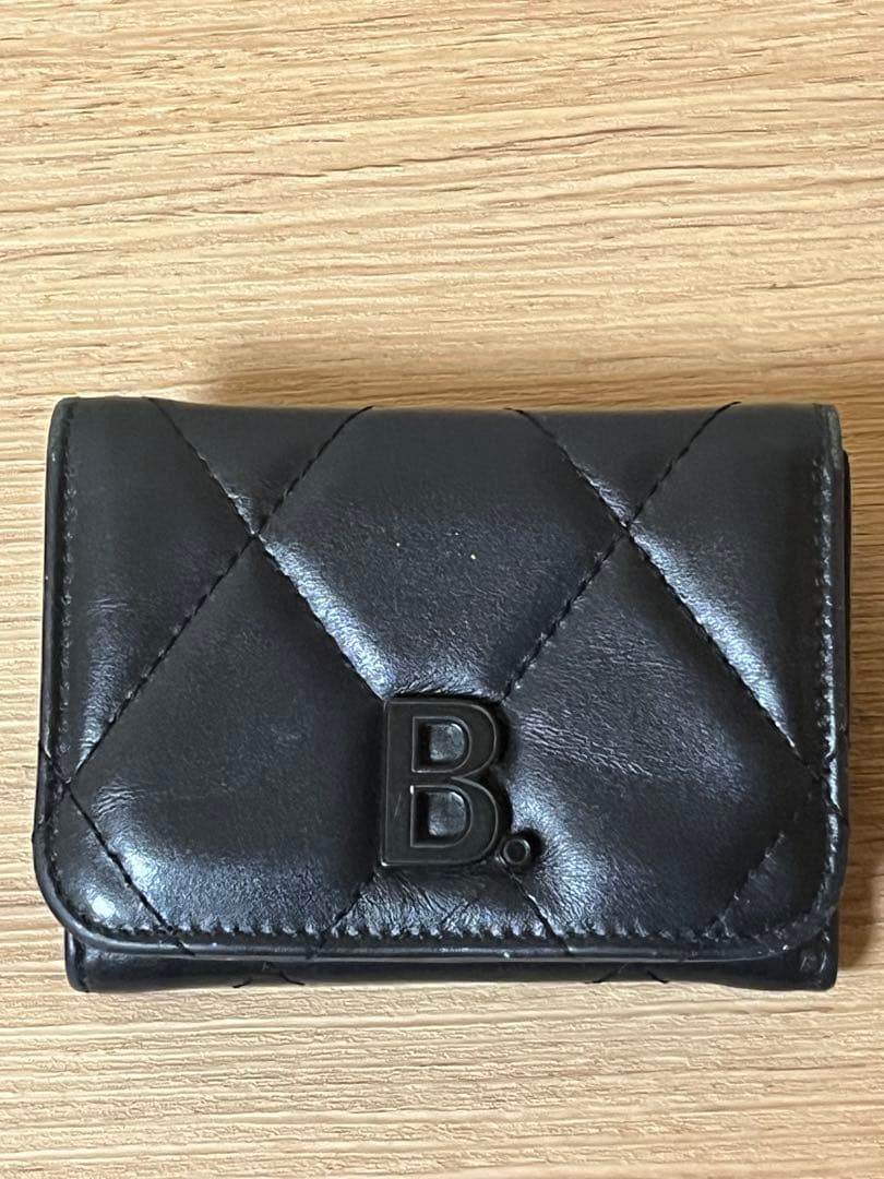 BALENCIAGA ブラック三つ折り財布