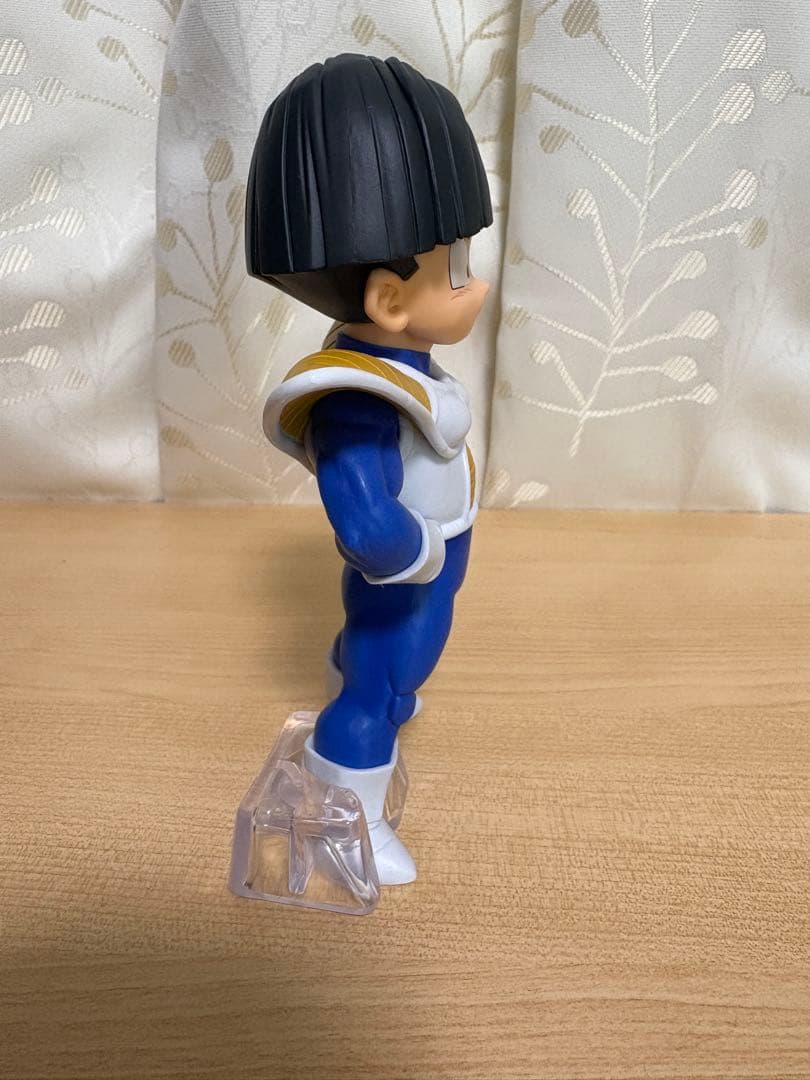 一番くじ　ドラゴンボール　B賞　クリリン　C賞　孫悟飯　E賞　ブルマ　フィギュア