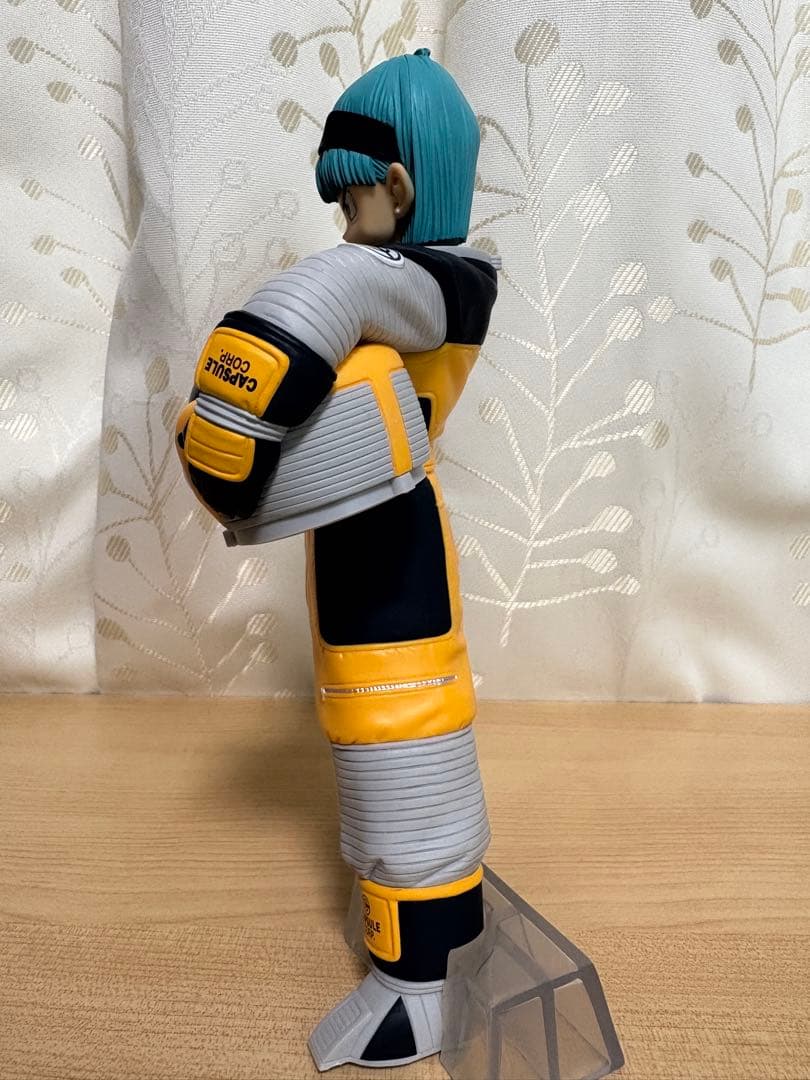 一番くじ　ドラゴンボール　B賞　クリリン　C賞　孫悟飯　E賞　ブルマ　フィギュア