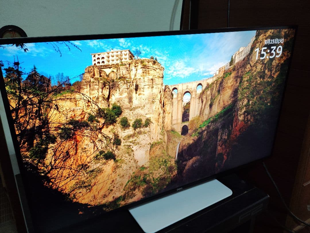 現行品ほぼ新品 DELL 27インチ WQHDモニター　 S2725DS