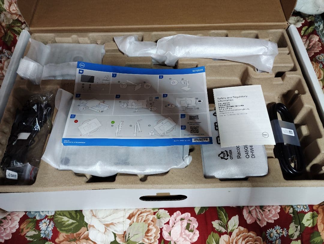 現行品ほぼ新品 DELL 27インチ WQHDモニター　 S2725DS