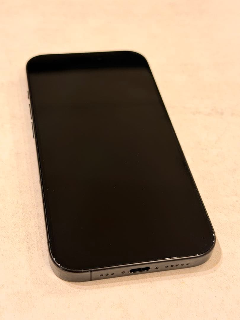 iPhone 15pro 256GB ブラックチタニウム