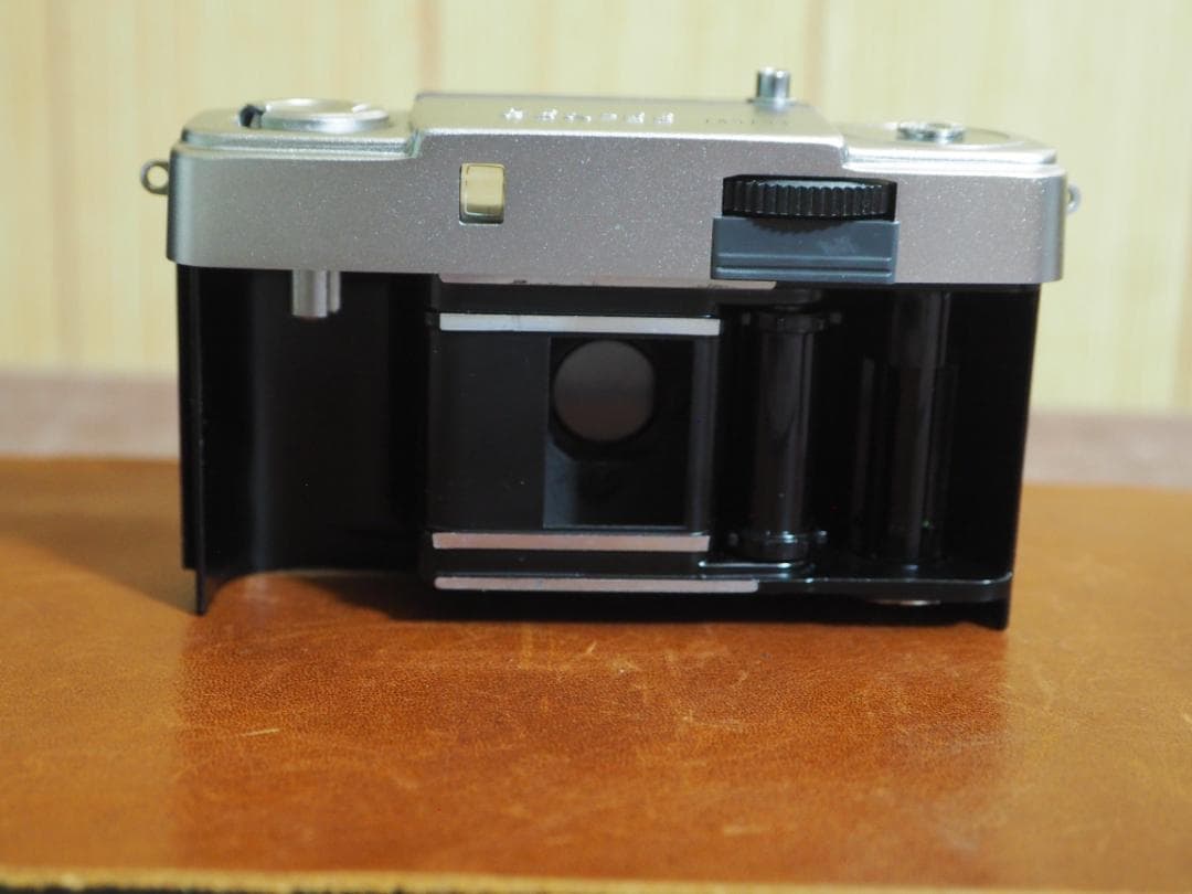 【フィルム試写あり・整備品】オリンパス　PEN-EES ３点ゾーンフォーカス