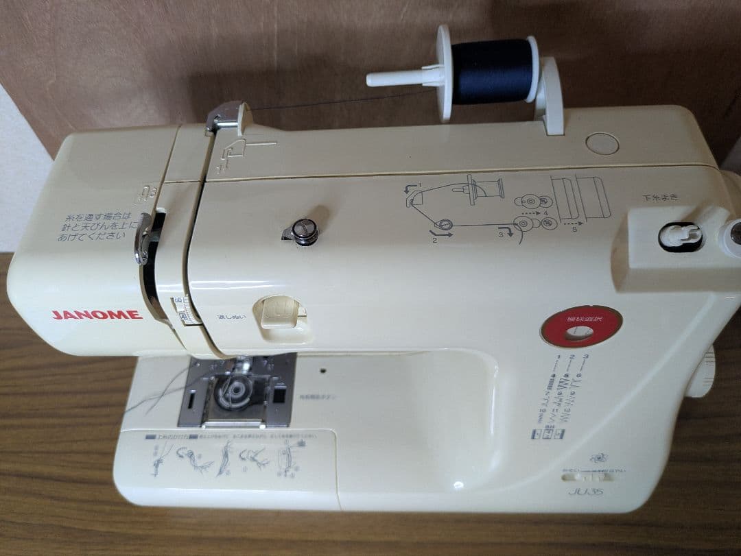☆おまけ付き☆ジャノメ小型電子ミシン☆分解整備調整済み☆信頼性抜群☆660型