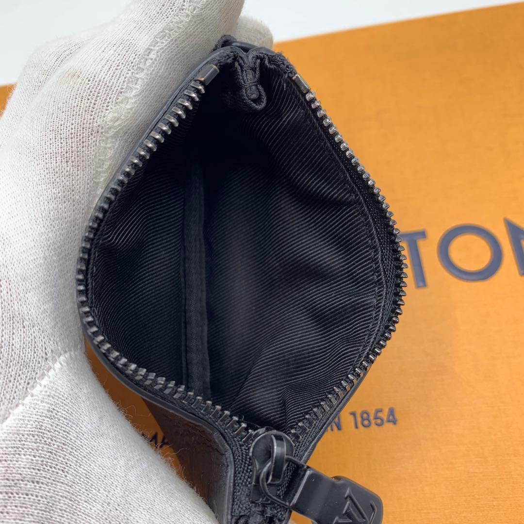 ルイヴィトン　ケース　ポシェットクレ　デュオ　メッセンジャー　シャドウ