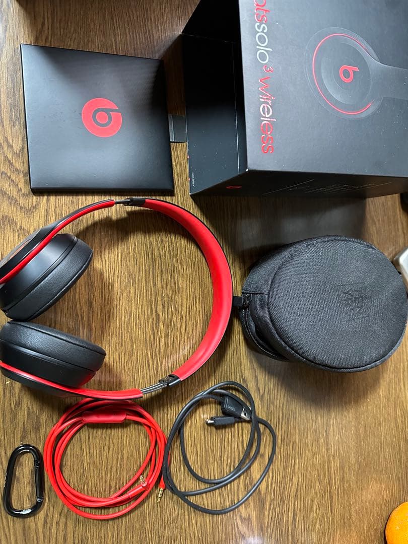 ヘッドホン Beats Solo3 Wireless & Powerbeats3