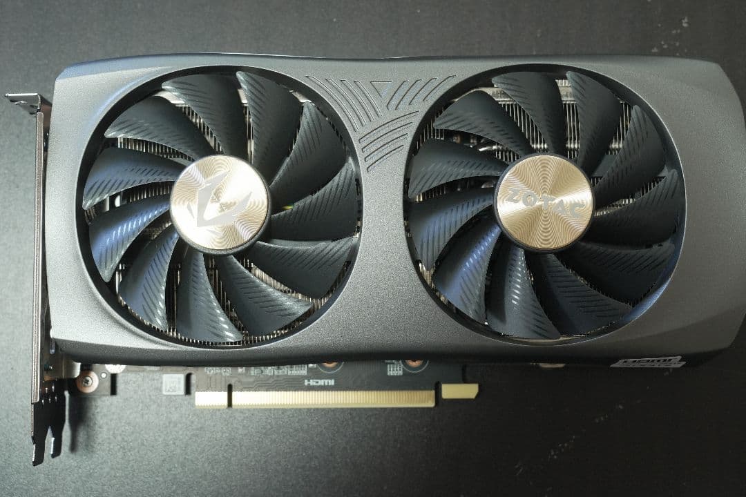 中古 ZOTAC GAMING GeForce RTX 4070 SUPER