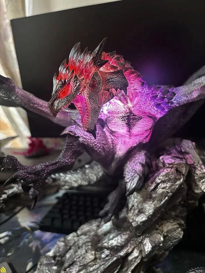モンスターハンター リオレウス希少種 クリエイターズモデルと比較あり LED有