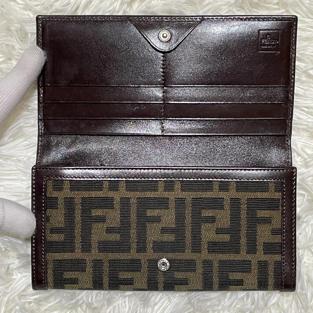 【美品】 FENDI フェンディ　二つ折り 長財布　ズッカ柄　オールドフェンディ