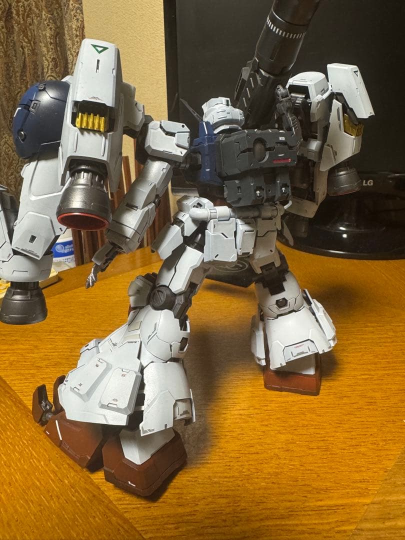 1/100 GP02 サイサリス　塗装済み完成品