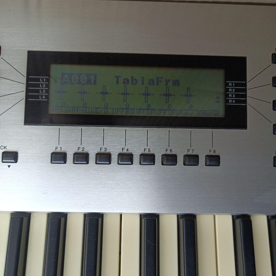 KAWAI K5000W シンセサイザー