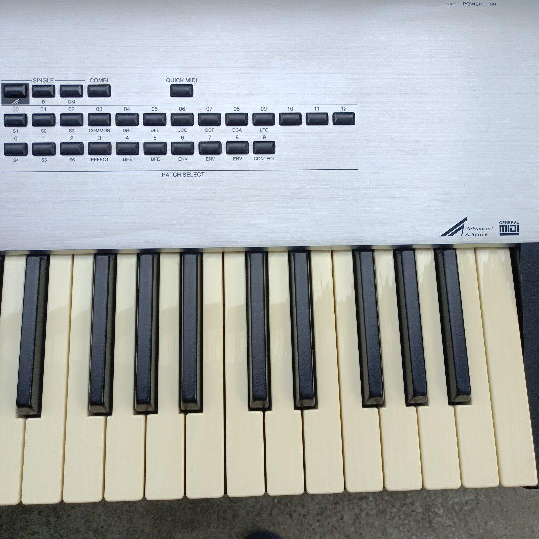 KAWAI K5000W シンセサイザー