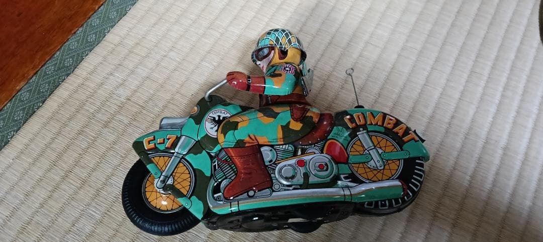 絶版　超激レア コンバット バイク