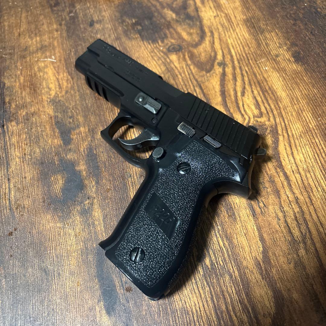 東京マルイ　シグp226 ガスブローバック