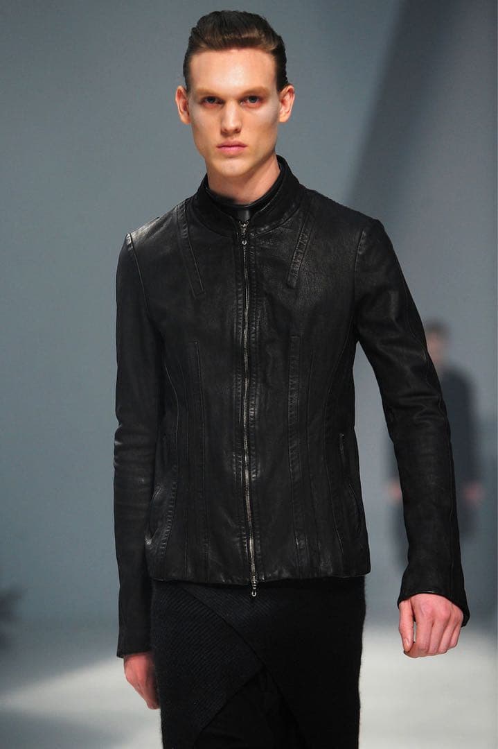 送料込み ユリウス JULIUS シームドレザーライダースジャケット ニルズ