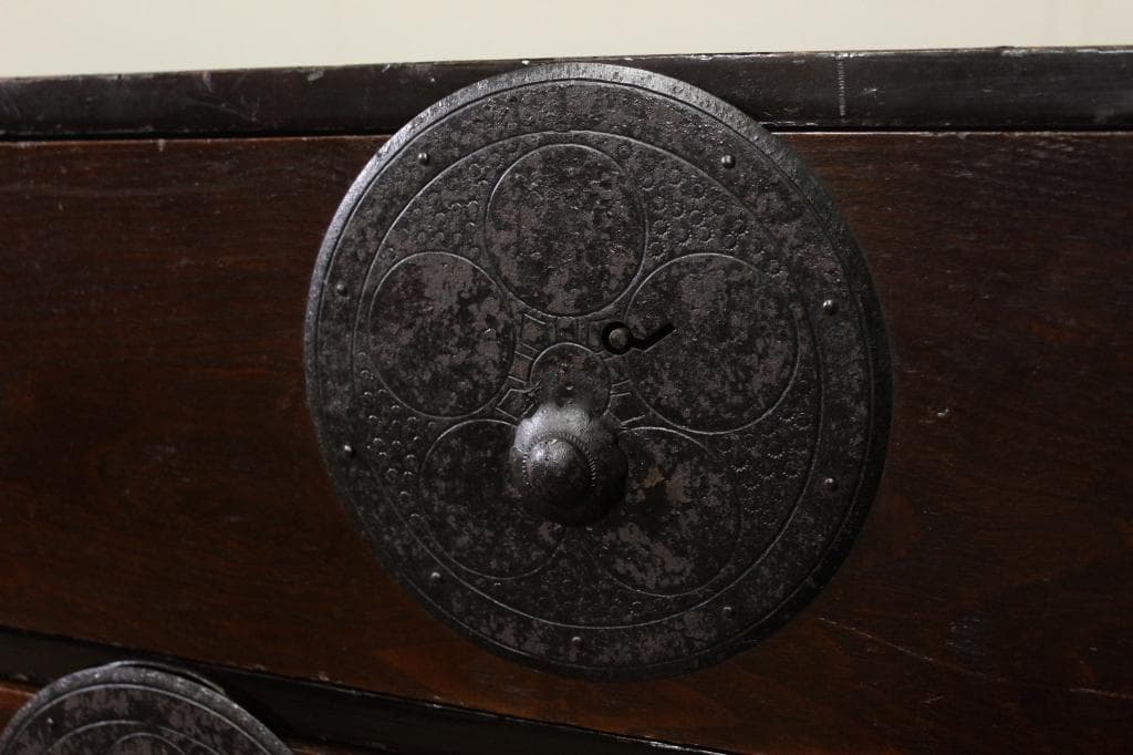 最上地方の衣装箪笥 丸金具 時代箪笥/古民家/チェスト/収納/無垢材/古家具