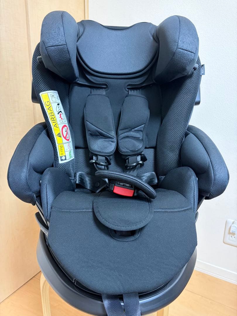 フラディアグロウ ISOFIX セーフティープラス ロイヤル AB ロイヤルブラ