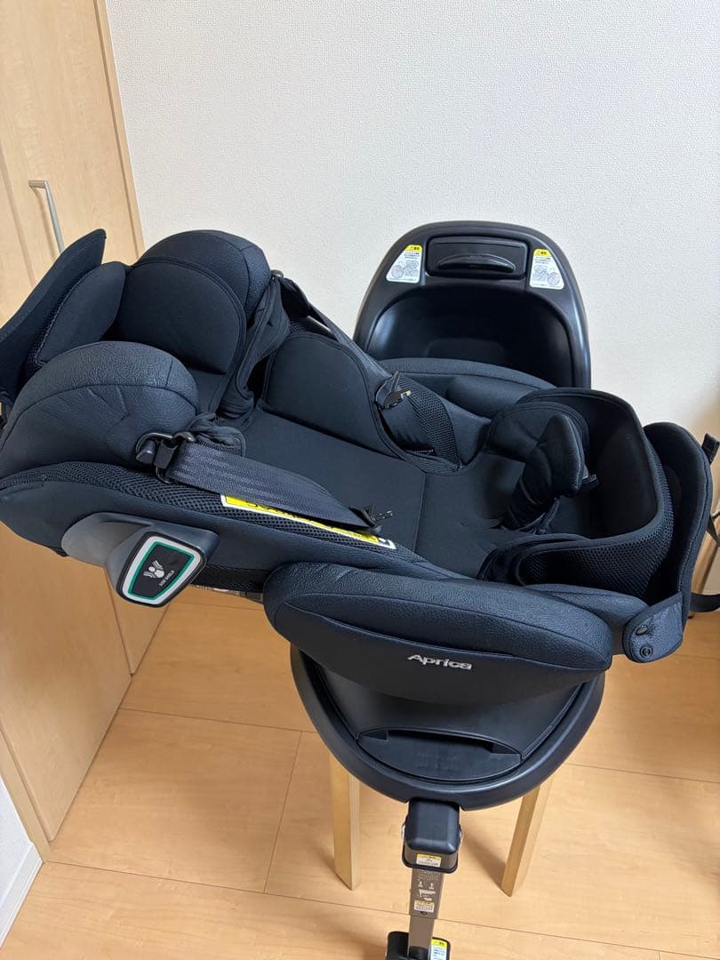 フラディアグロウ ISOFIX セーフティープラス ロイヤル AB ロイヤルブラ