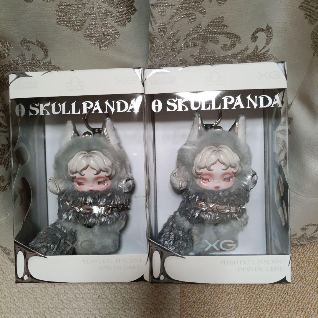 【正規品】POPMART SKULLPANDA XG ぬいぐるみペンダント