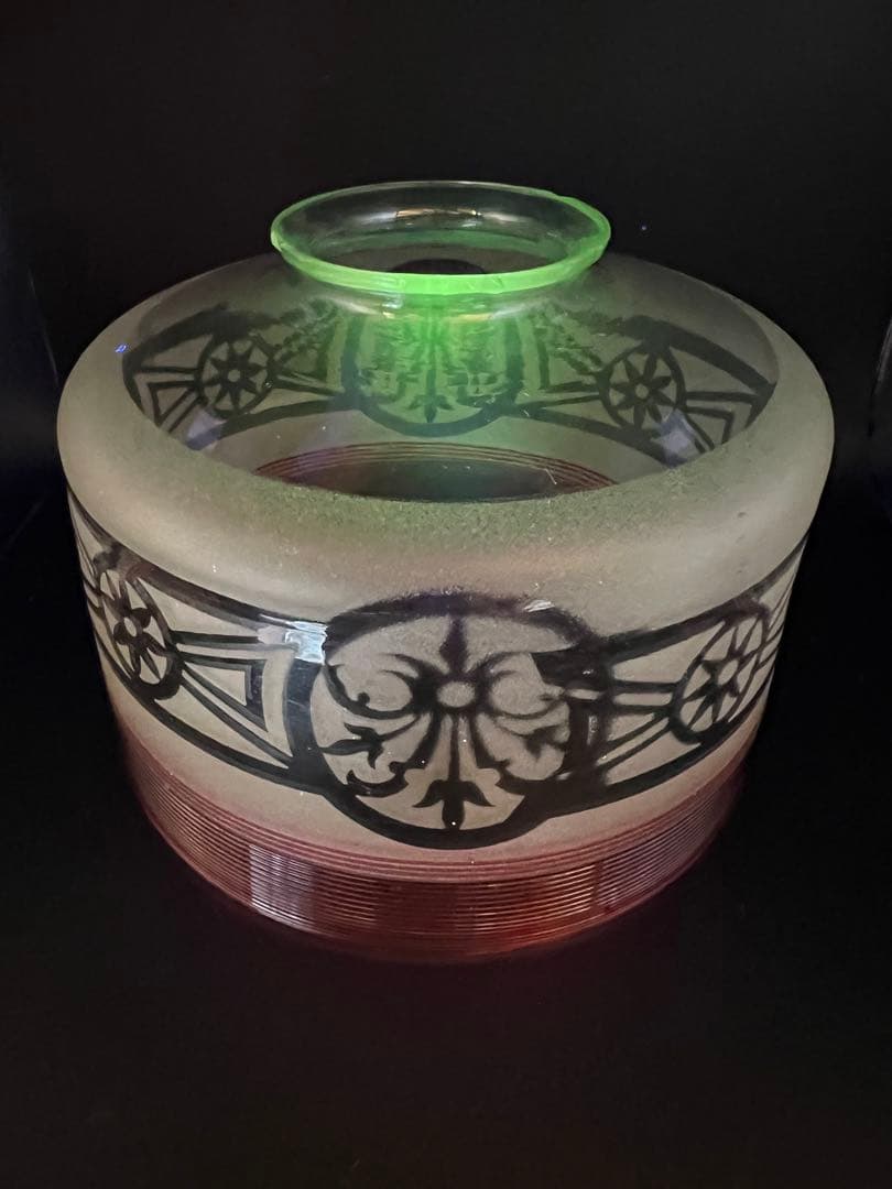 赤糸巻き電笠　スリガラス透かし模様　大正ロマン　洋館　ウランガラス　アンティーク