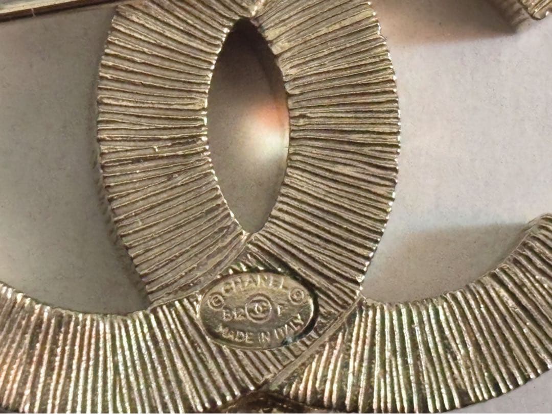 CHANEL シャネル　ブローチ