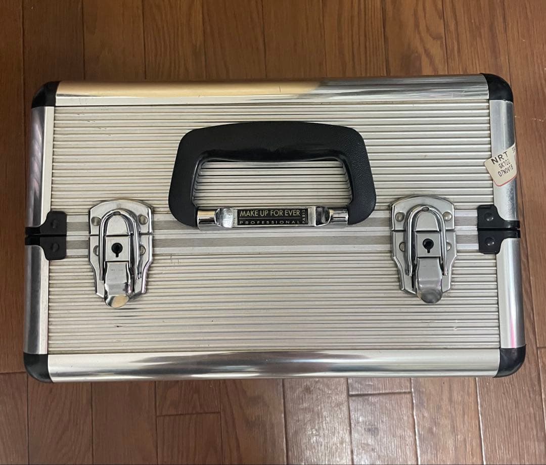 メイクボックス　メイクアップフォローエバー