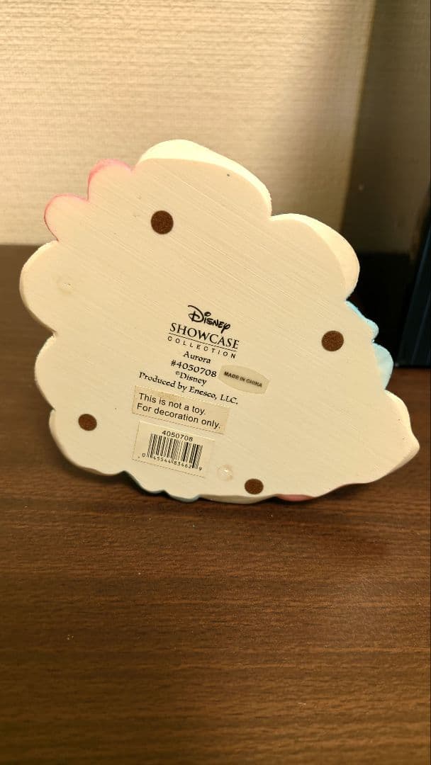 眠れる森の美女　オーロラ姫フィギュア　ショーケースコレクション