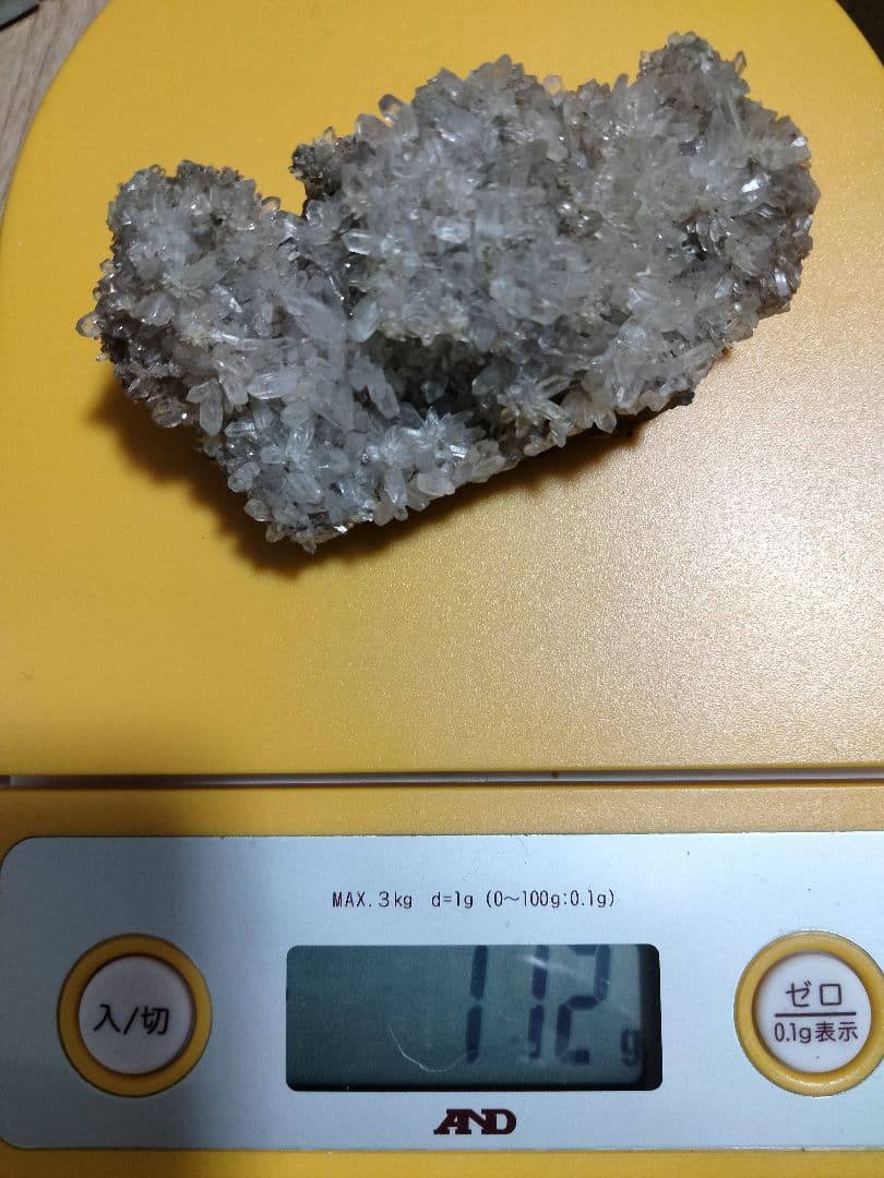 埼玉県秩父市中津川 秩父鉱山 橋掛沢　水晶クラスター　虹入り水晶　国産水晶