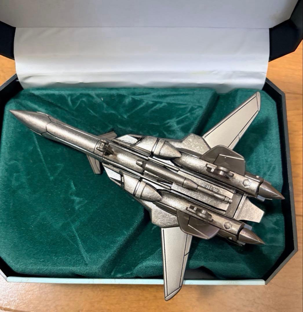 マクロスダイキャスト 童友社 YF-19