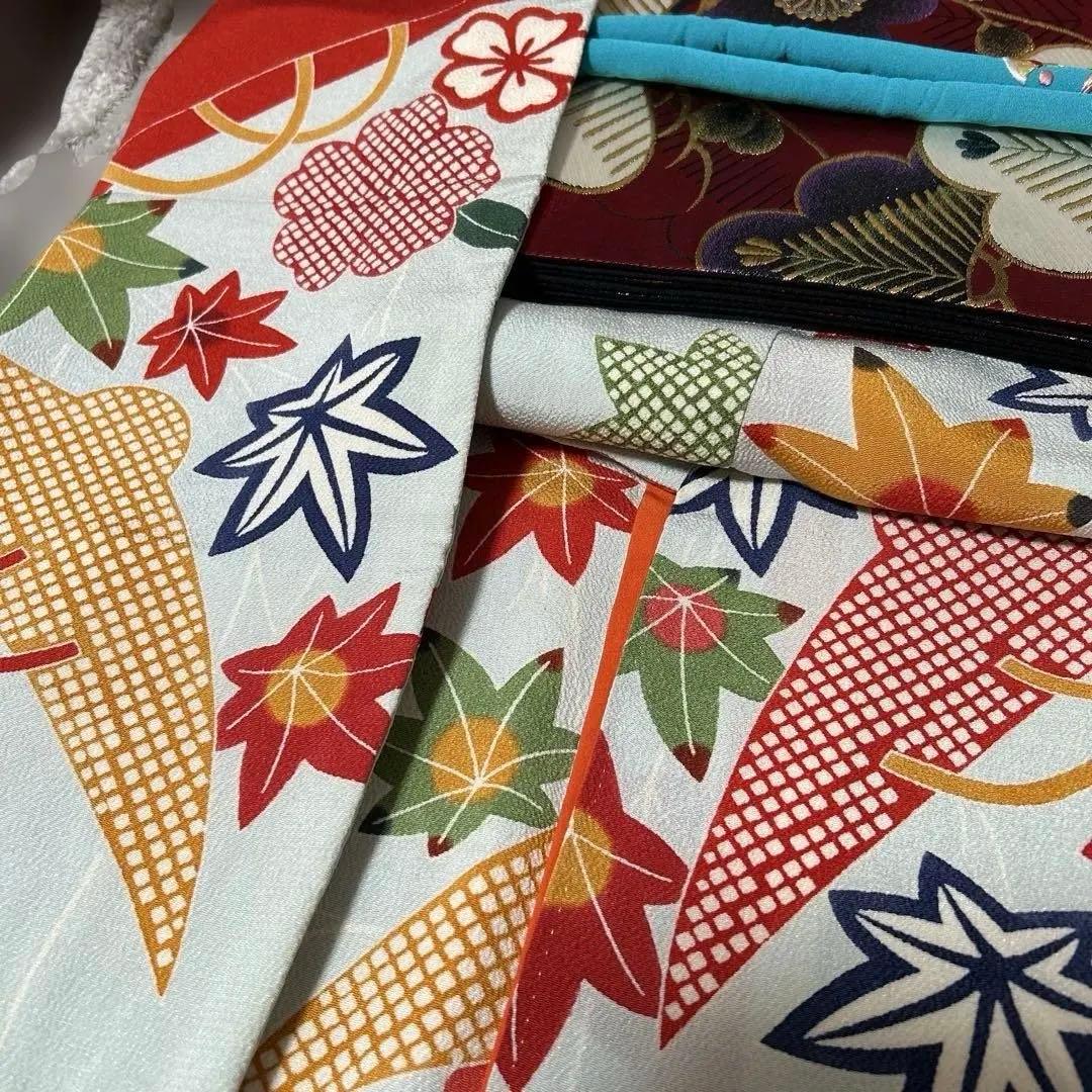 振袖と長襦袢のセット　栗山吉三郎　落款あり　京紅型　桜楓市女笠 　水色　小柄な方